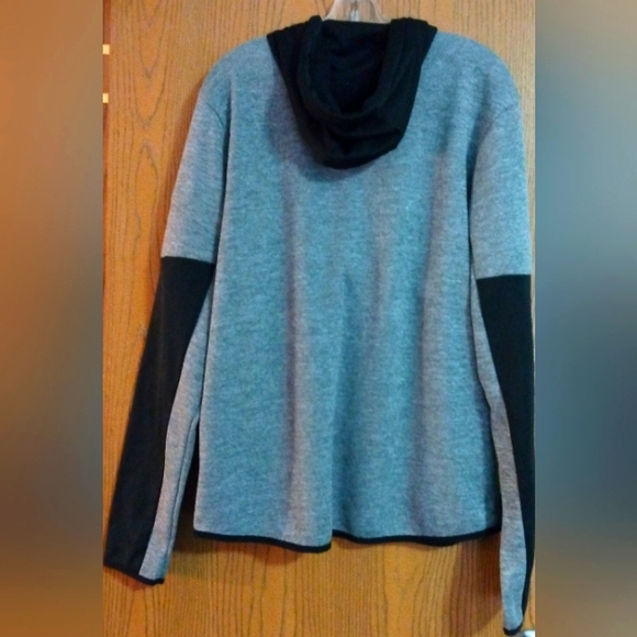 Champion C9 Duo Dry Women's/Juniors hoodie size L - Picture 5 of 5